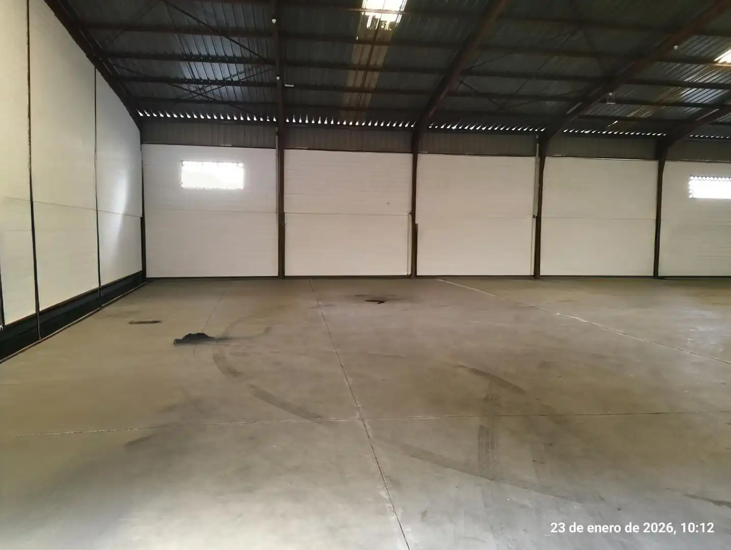 Nau industrial en venda en Alcalá de Guadaira