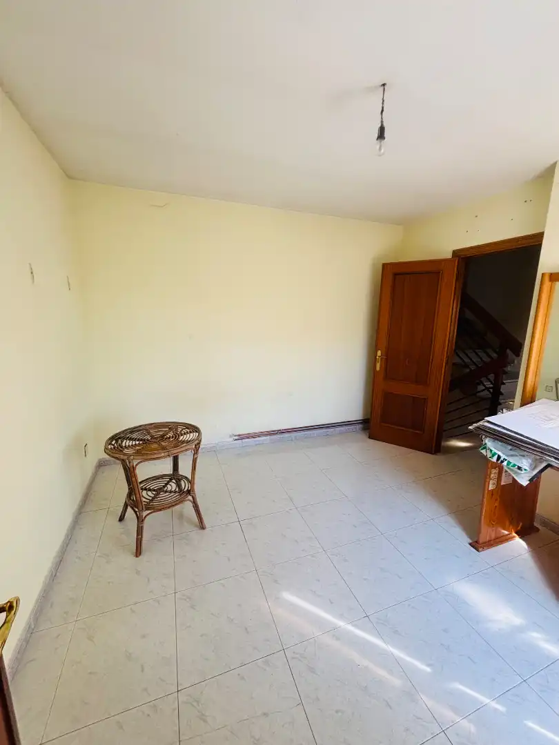 Casa o chalet en venta en Cistérniga con Calefacción, Terraza y Lavadora