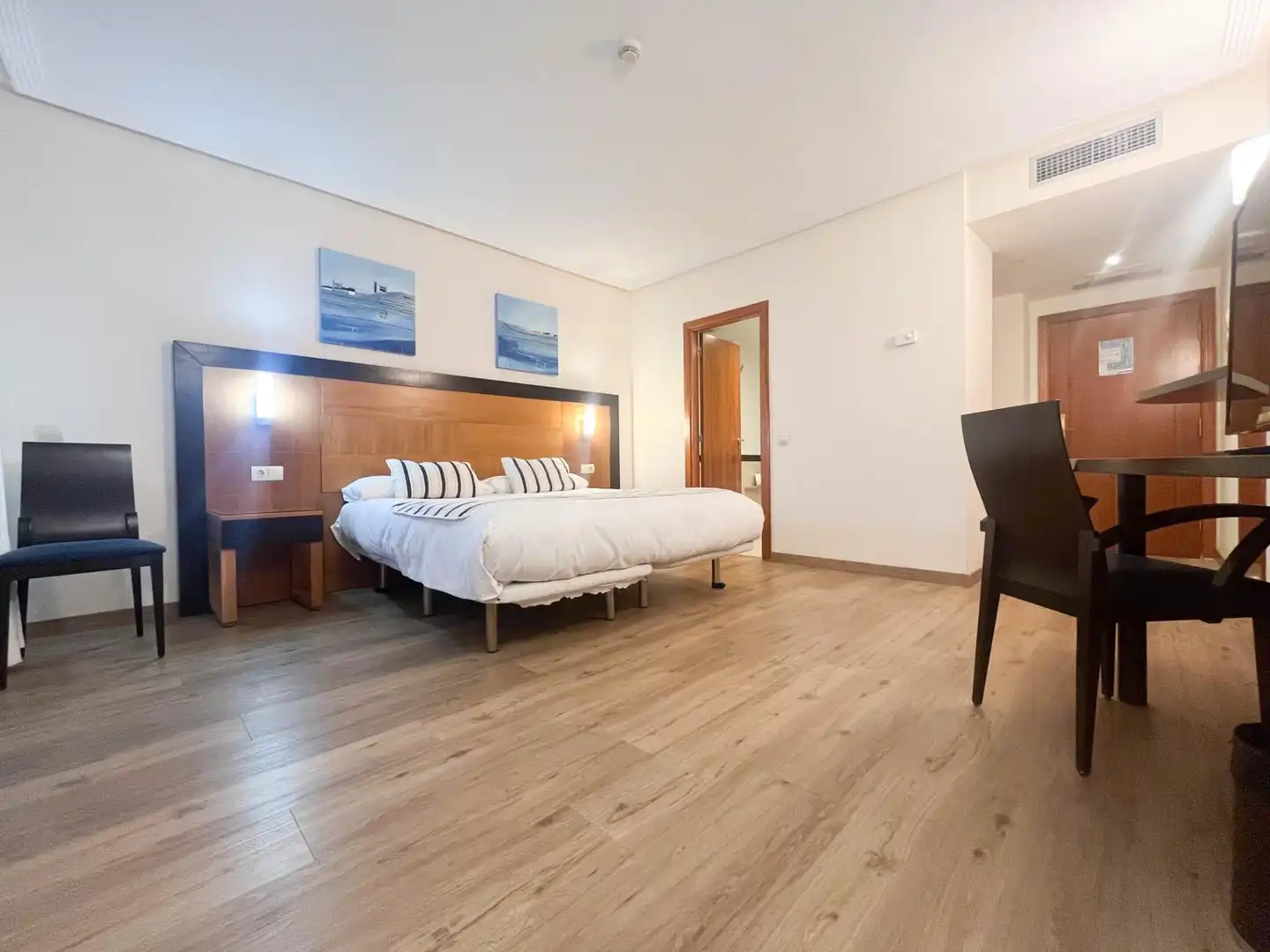 Habitación de Casa o chalet en venta en Mutxamel con Aire acondicionado, Jardín privado y Parquet