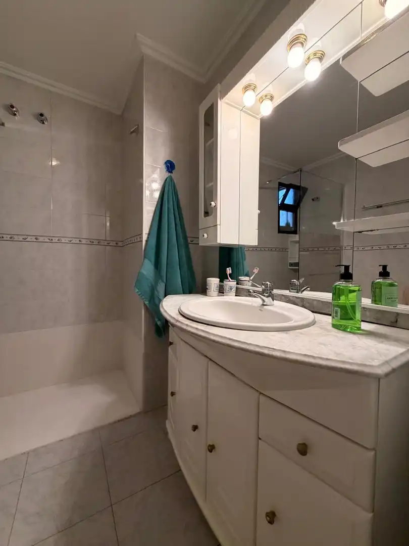 Bathroom of Flat for sale in Valdemoro  with Terrace