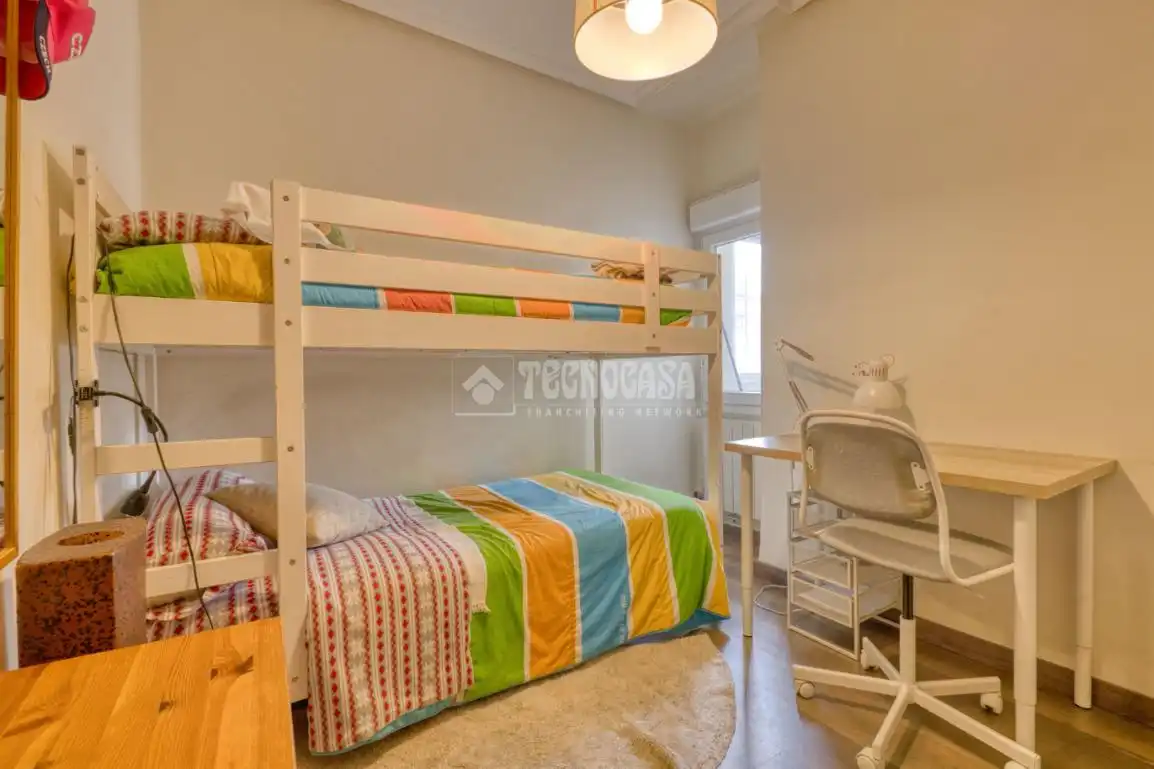 Habitación de Piso en venta en Valladolid con Calefacción y Parquet