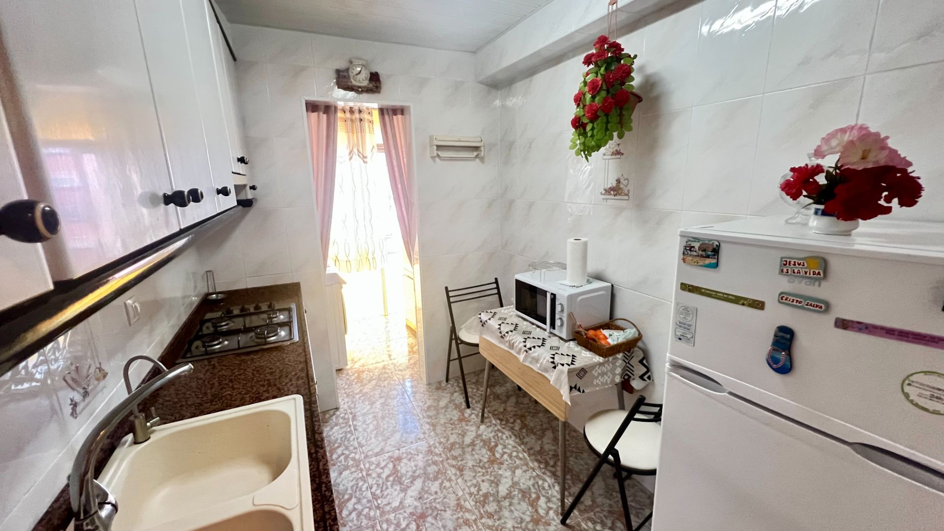Kitchen of Flat for sale in Sabadell  with Terrace, Furnished and Oven
