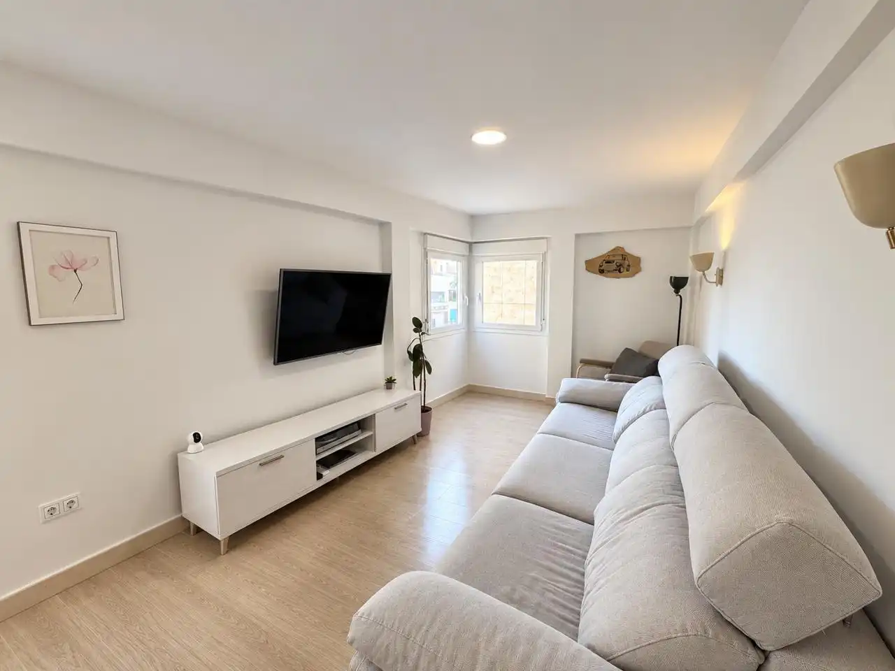 Flat to rent in Calle Dalia, imagen 2