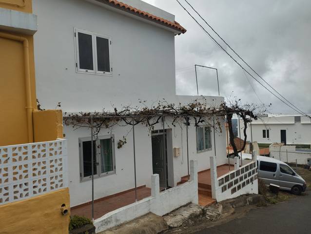 Casa-chalet en Venta en Valleseco