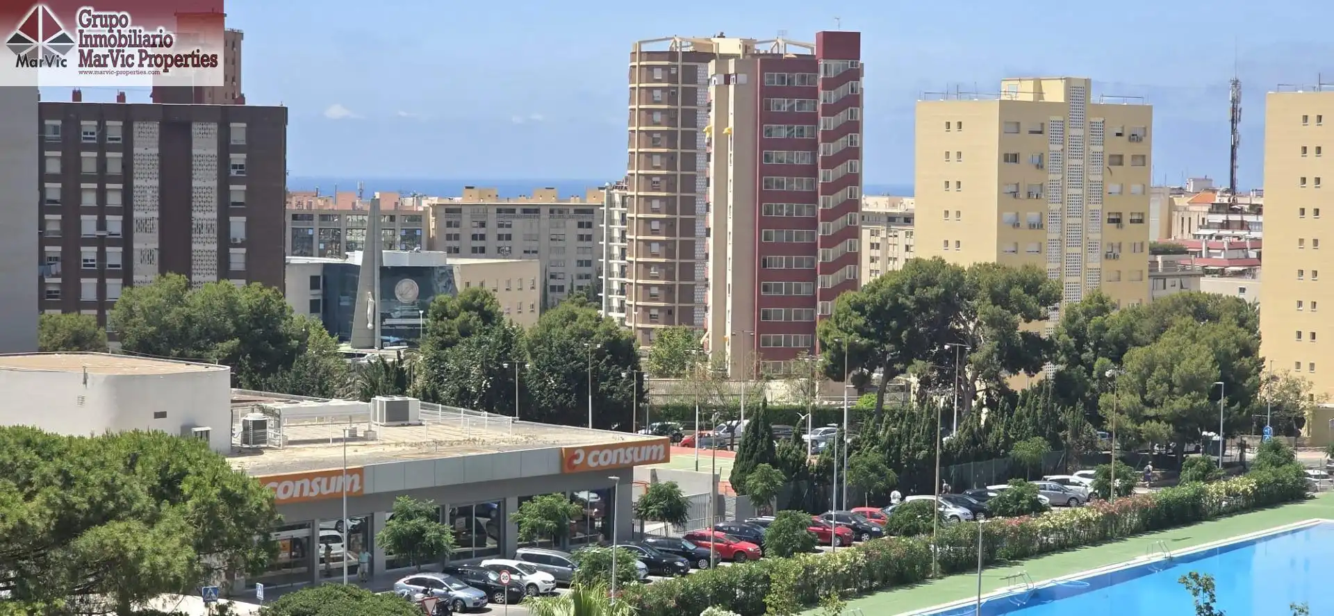 Vista exterior de Apartamento en venta en Benidorm con Aire acondicionado, Jardín privado y Amueblado