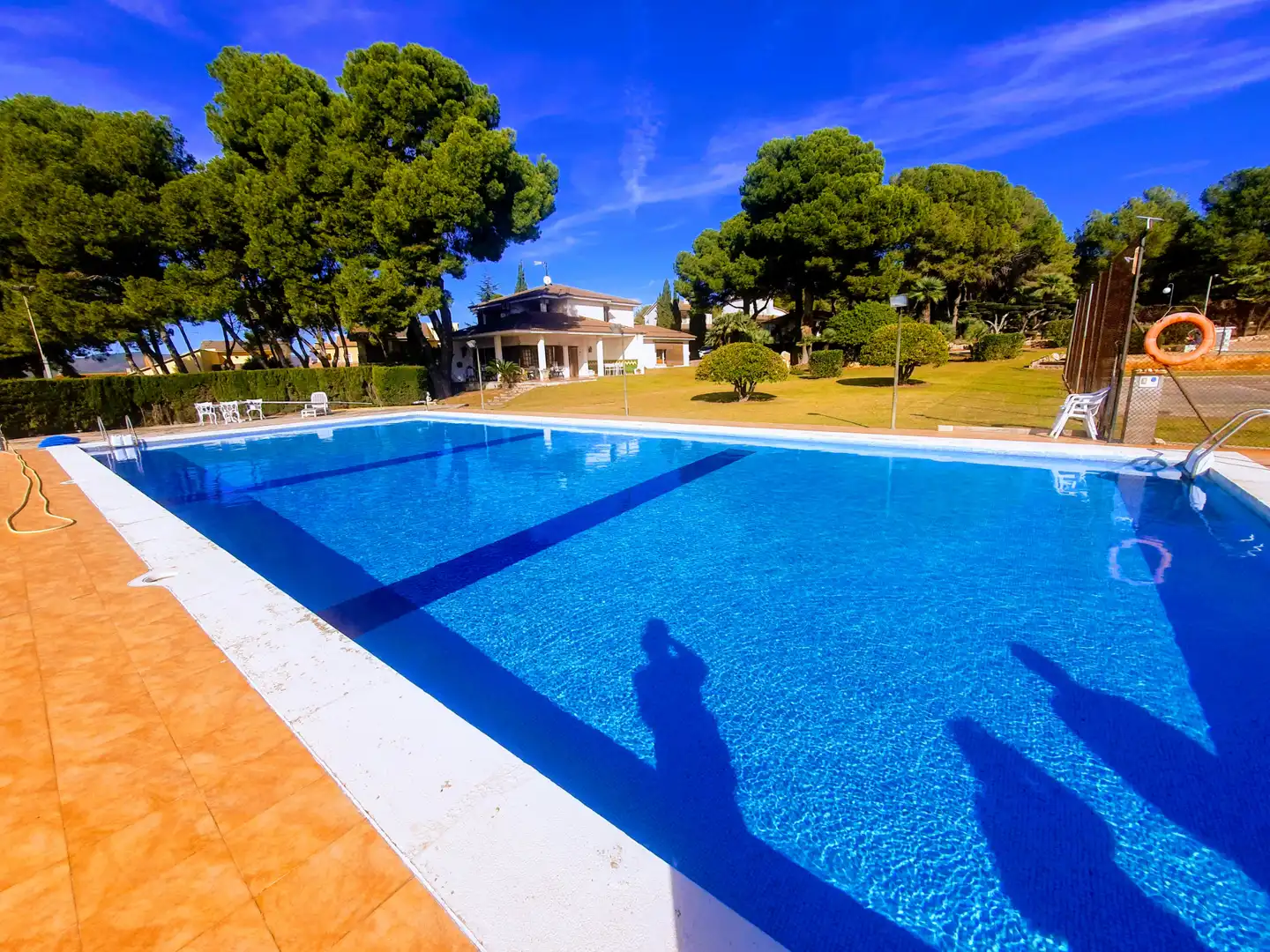 Piscina de Casa o xalet en venda en El Vendrell amb Aire condicionat, Jardí privat i Terrassa