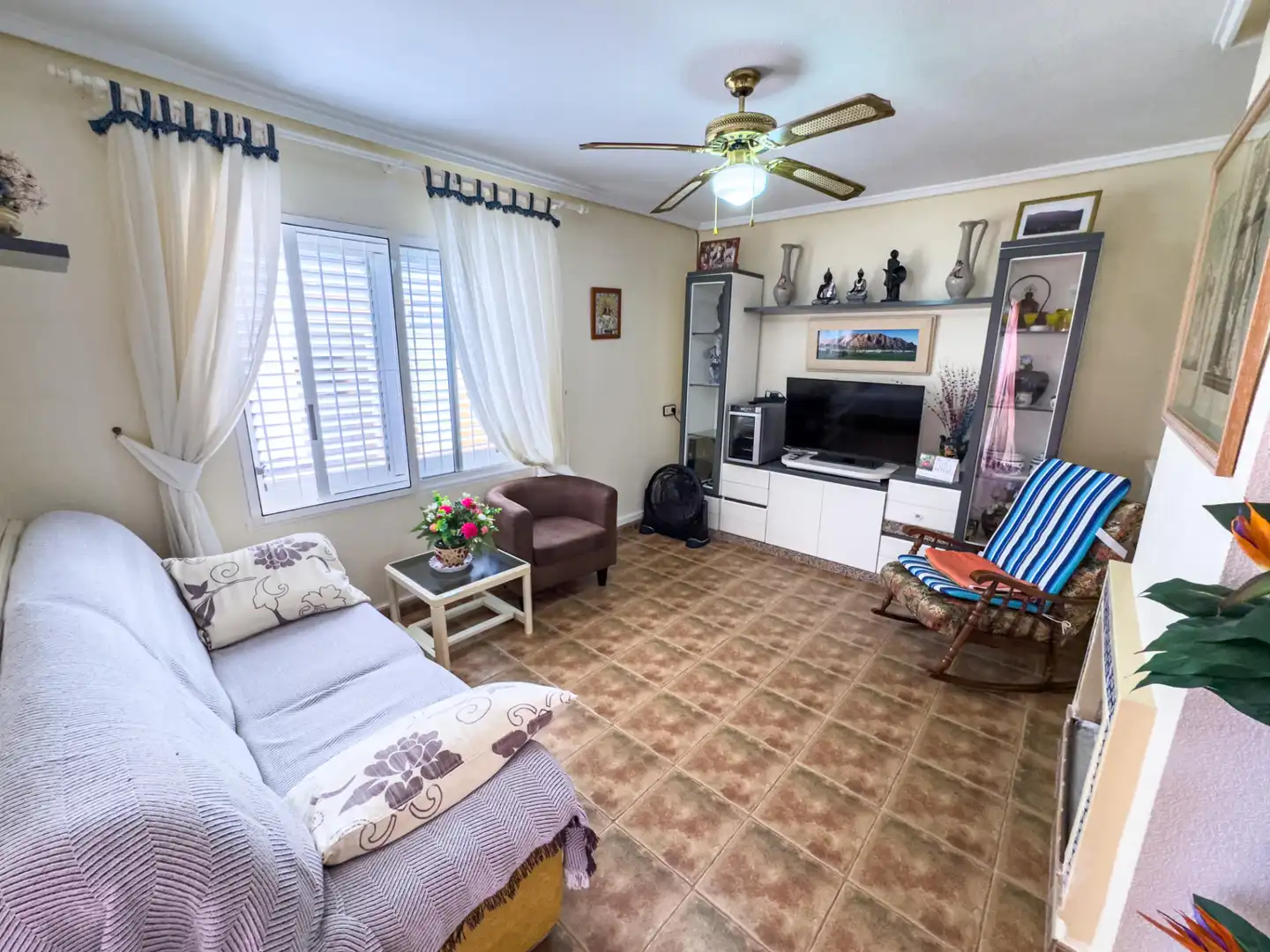 Sala de estar de Casa o chalet en venta en Torrevieja con Aire acondicionado, Calefacción y Terraza