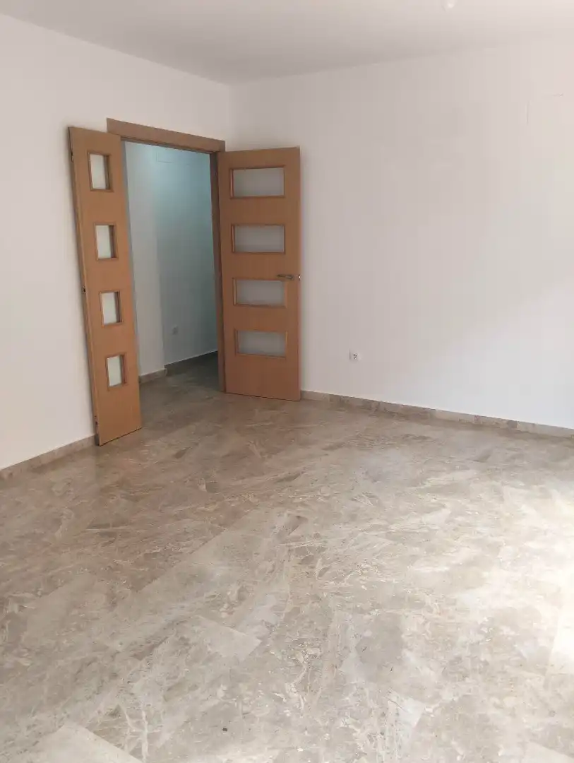 Piso con terraza en venta en Vilamarxant, imagen 2