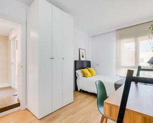 Dormitori de Apartament per a compartir en Getafe amb Calefacció i Internet