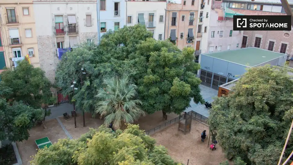 Piso con terraza en alquiler en Ciutat Vella, imagen 10