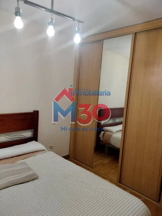 Habitación de Apartamento en venta en Crucero - Aquende