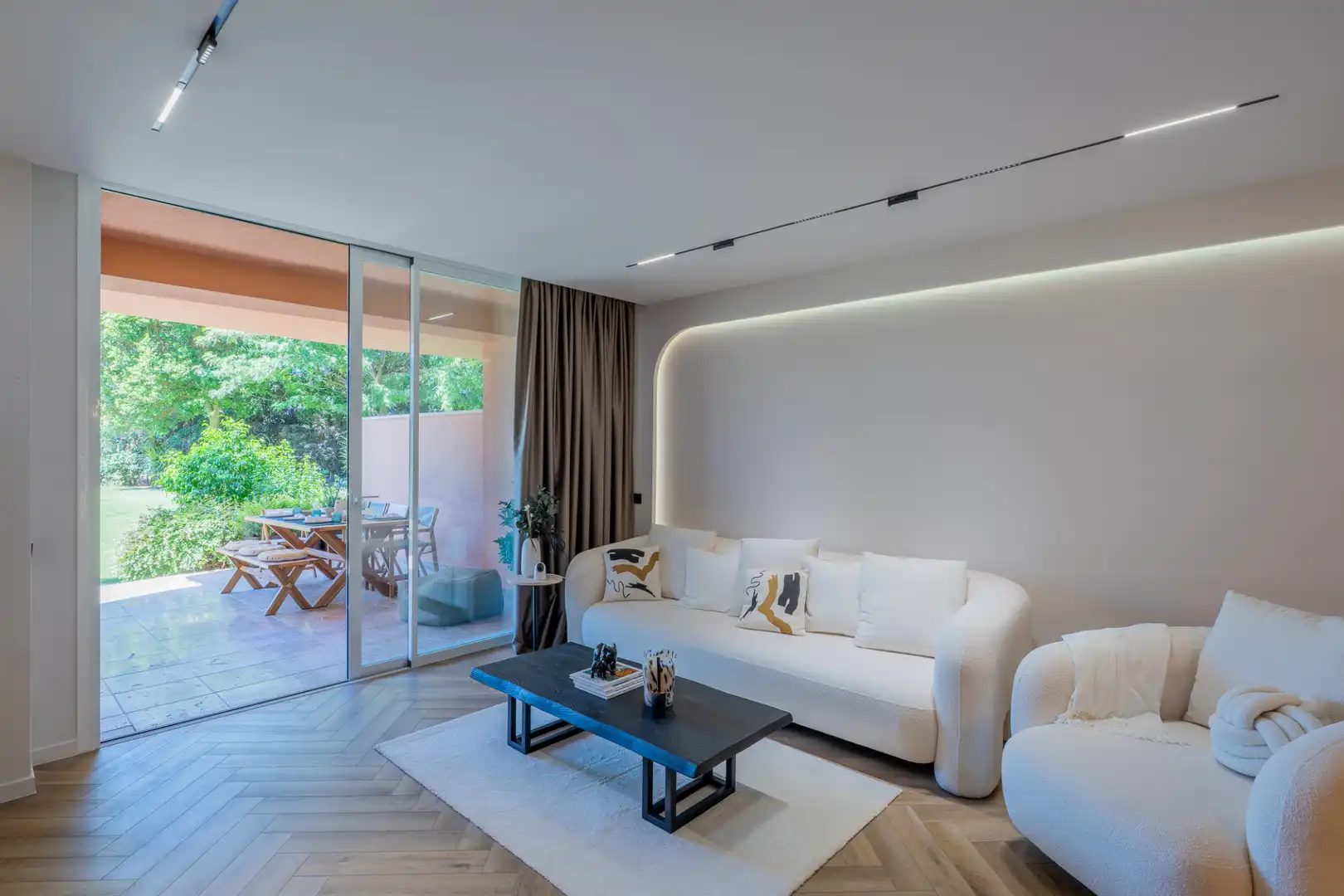 Wohnung mit Garten zum Verkauf in Nueva Andalucía, imagen 8
