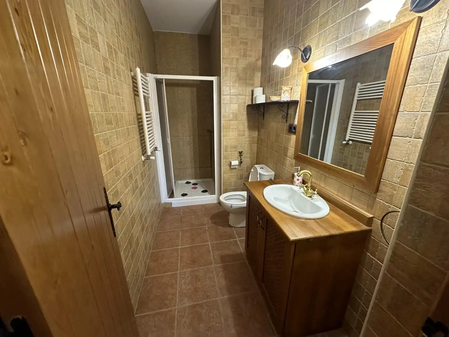 Bathroom of Houses for sale in Villar de Olalla  with Air Conditioner, Heating and Private garden