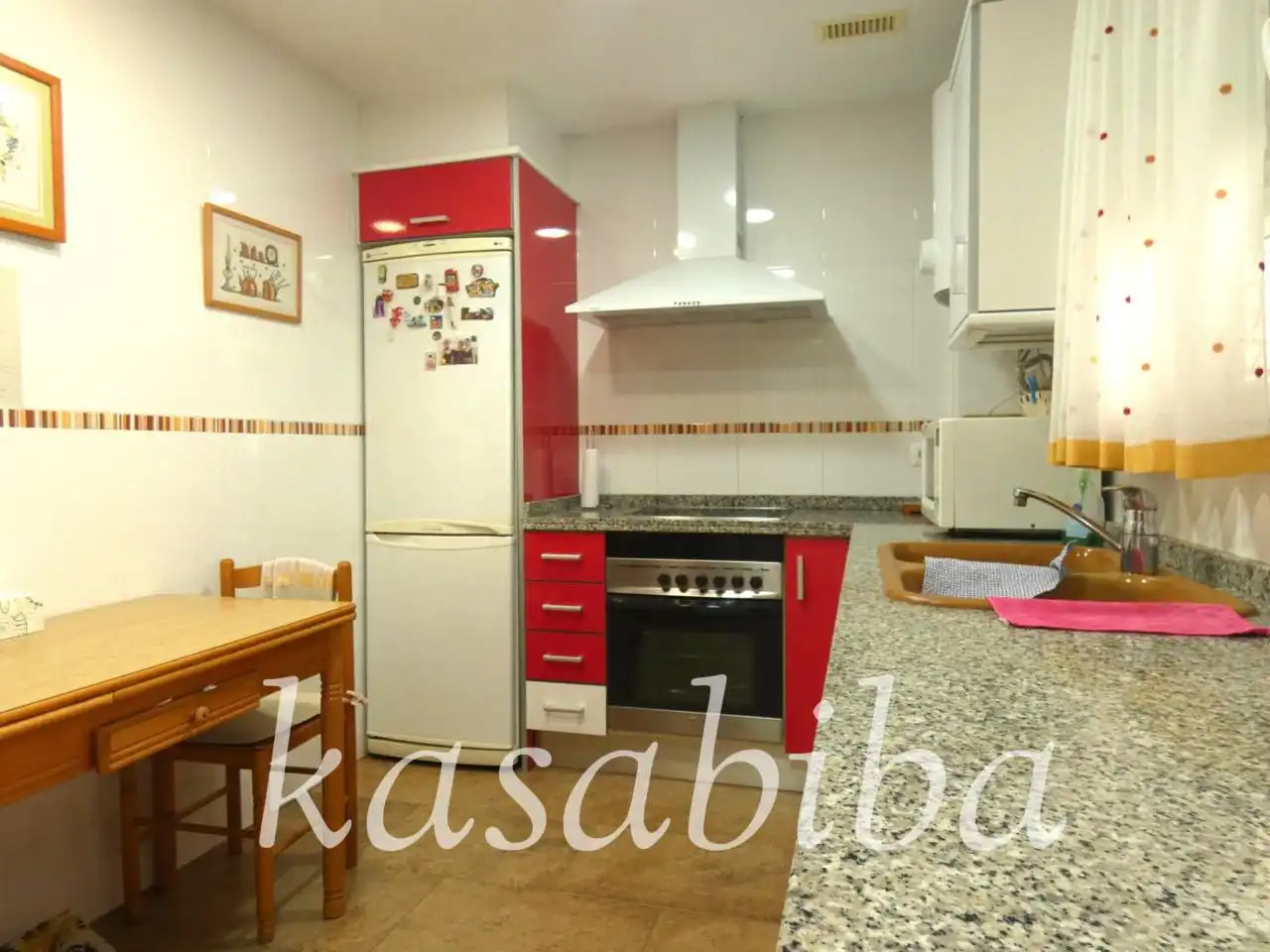 Cuina de Pis de lloguer en Paterna amb Aire condicionat, Calefacció i Terrassa