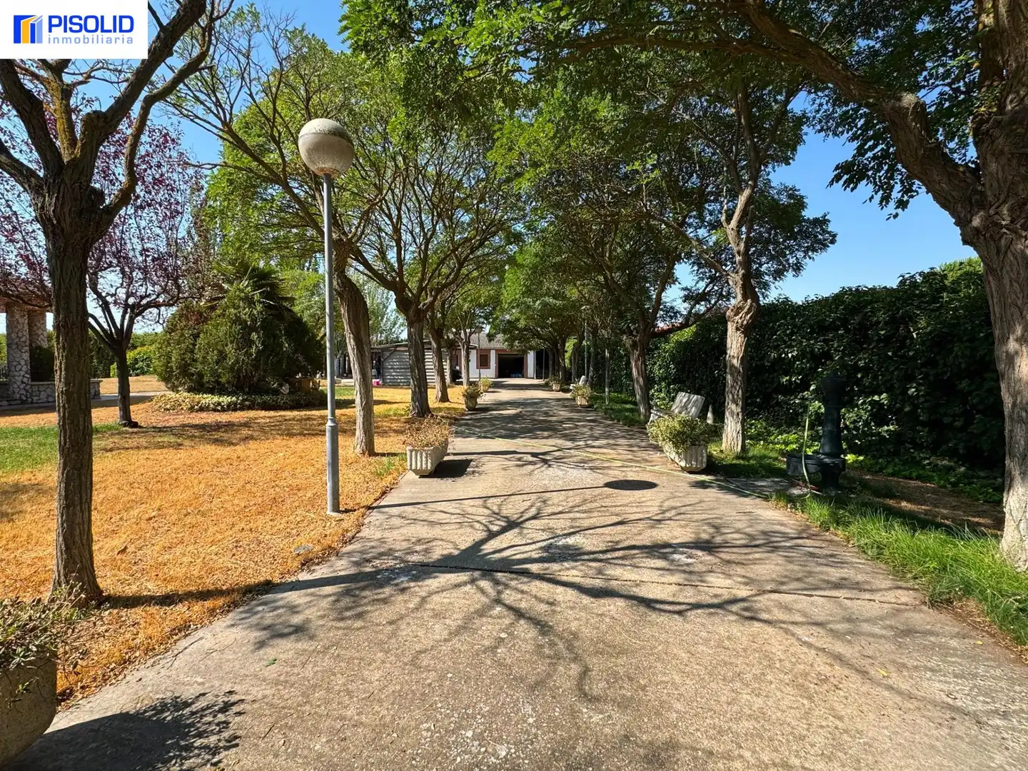 Vista exterior de Finca rústica en venda en Corcos amb Calefacció i Piscina