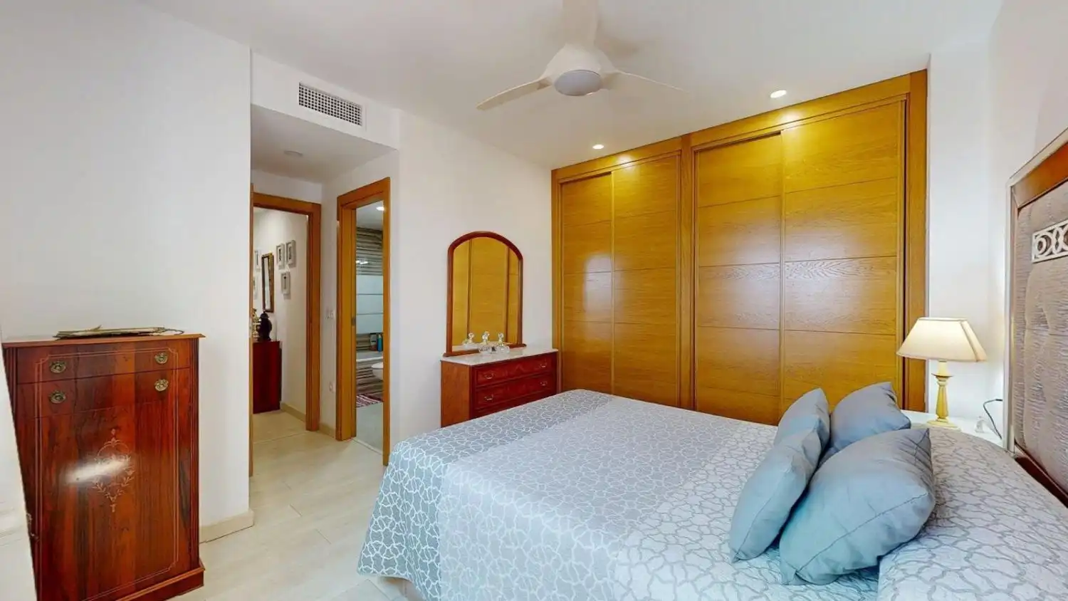 Bedroom of Flat for sale in Córdoba