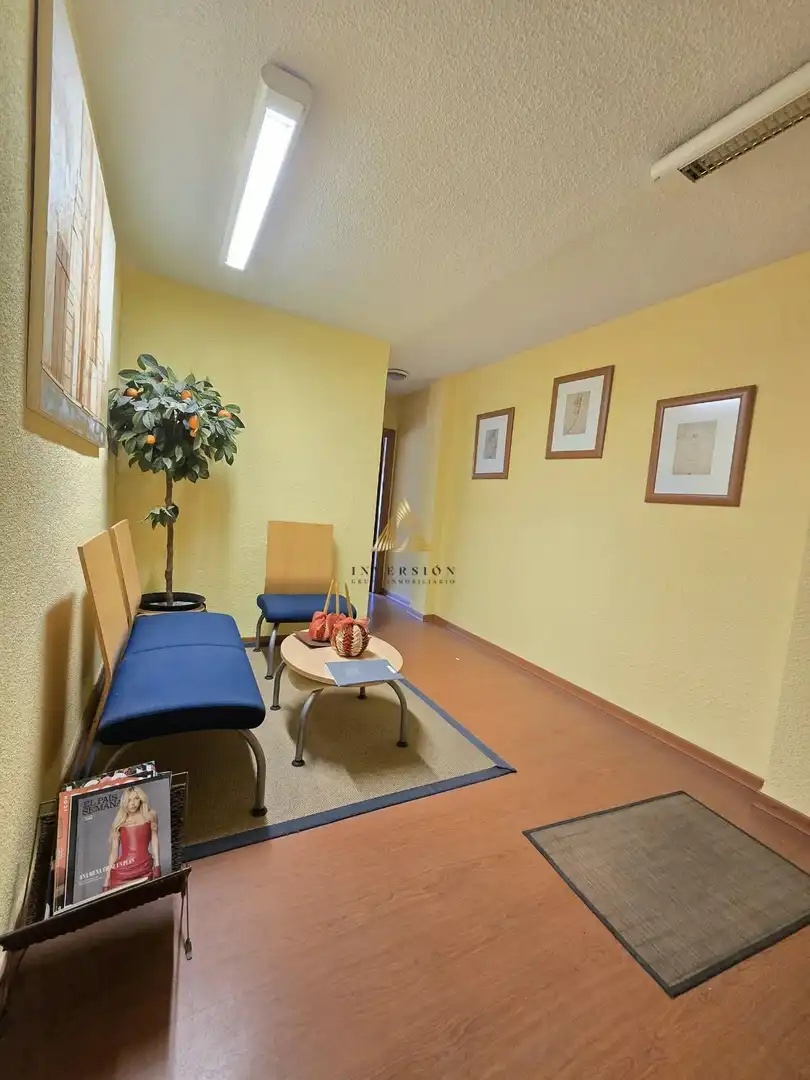 Appartement compact avec terrasse à vendre à Centro - Casco Antiguo, imagen 2