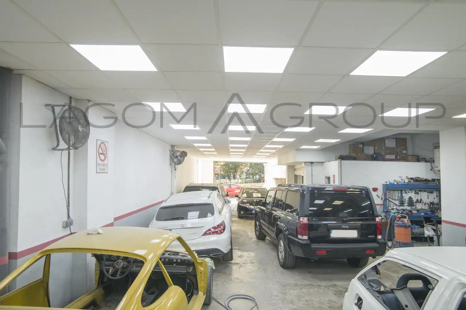 Business premises for sale in Carrer Carrer del Cedre