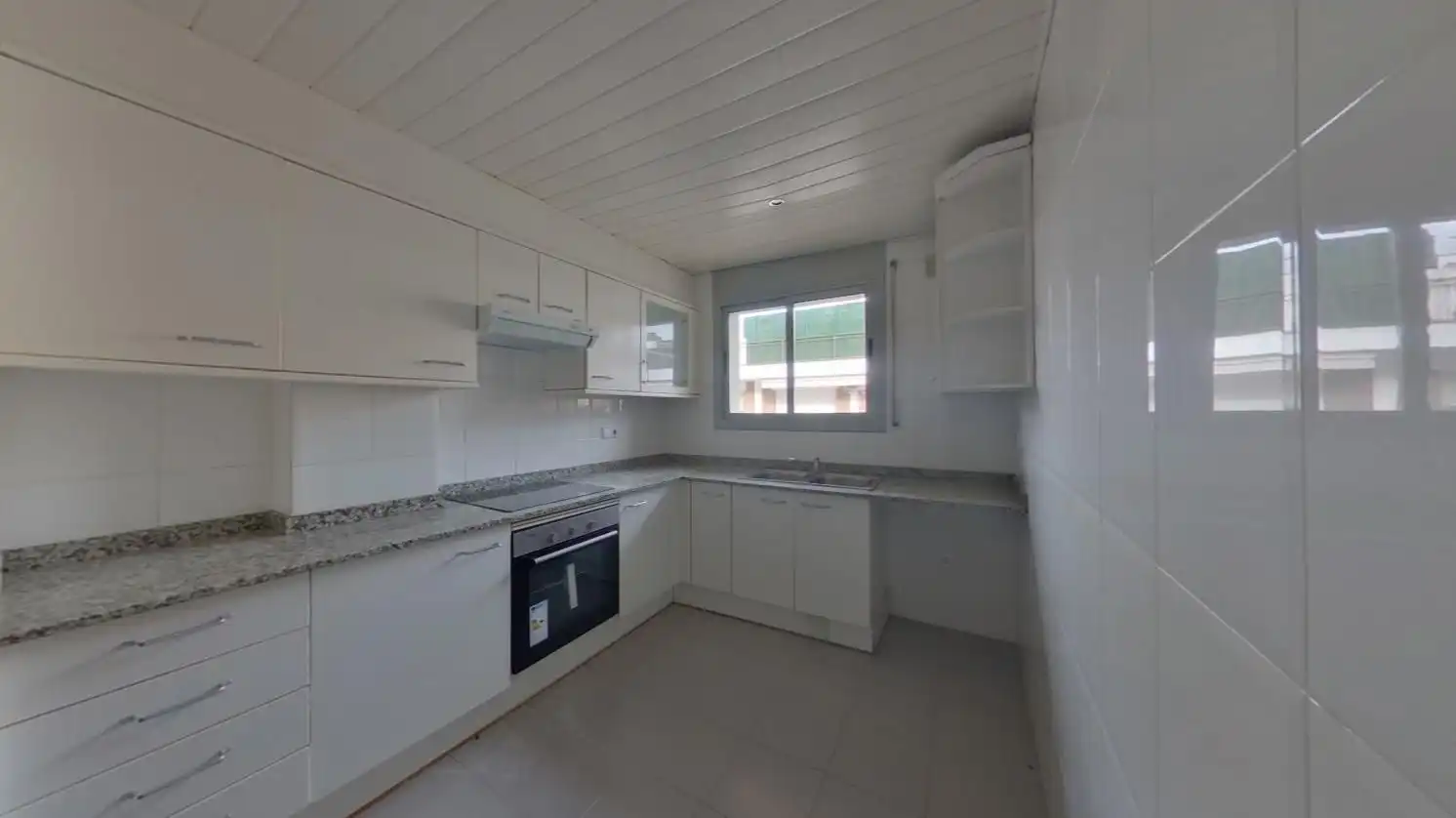 Cuina de Dúplex en venda en Terrassa amb Calefacció
