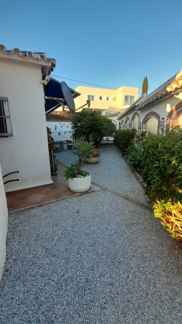 Jardí de Casa o xalet en venda en Vélez-Málaga amb Aire condicionat, Calefacció i Jardí privat