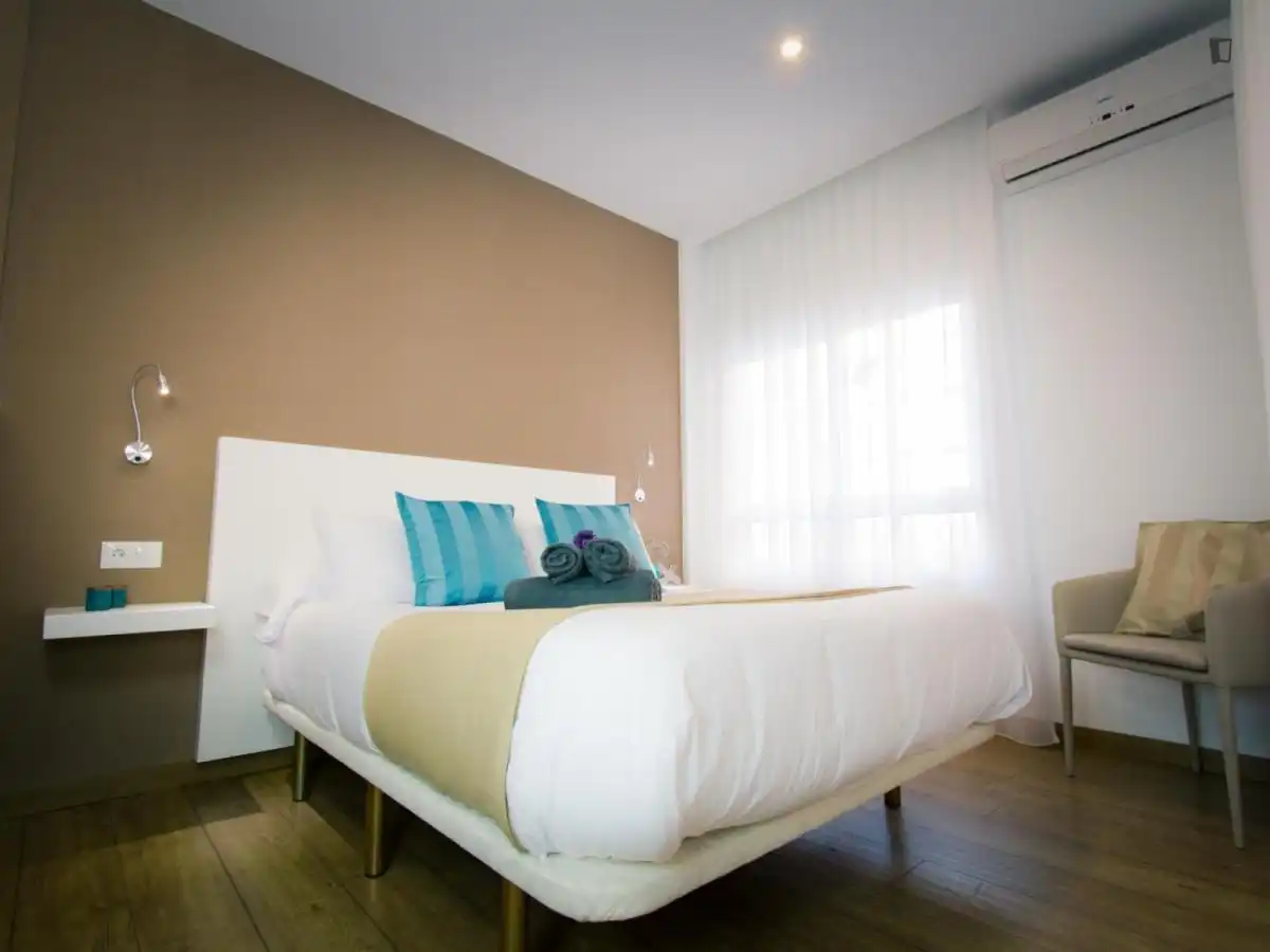 Habitación de Estudio de alquiler en Málaga con Aire acondicionado, Calefacción y Amueblado