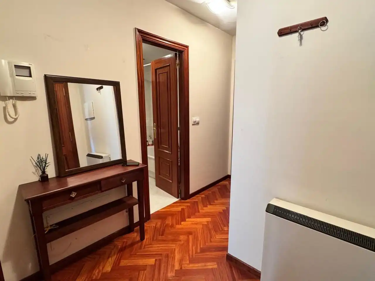 Piso de alquiler en A Coruña Capital  con Amueblado