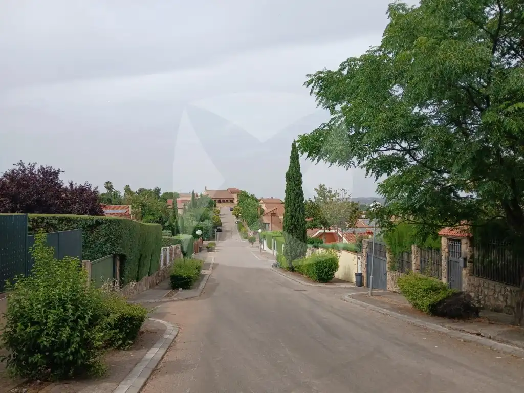 Houses for sale in Cáceres  with Air Conditioner