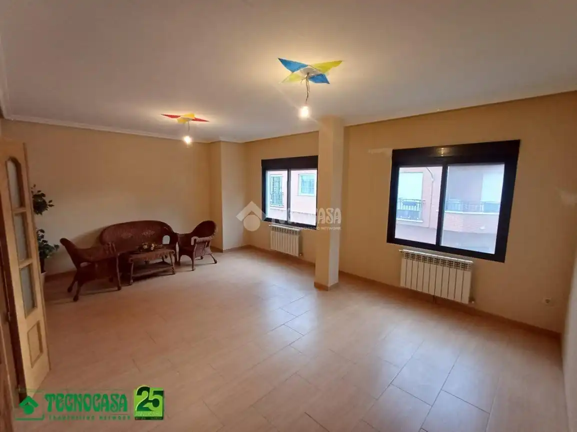 Doppelhaushälfte zum Verkauf in C. Zaragoza, imagen 4