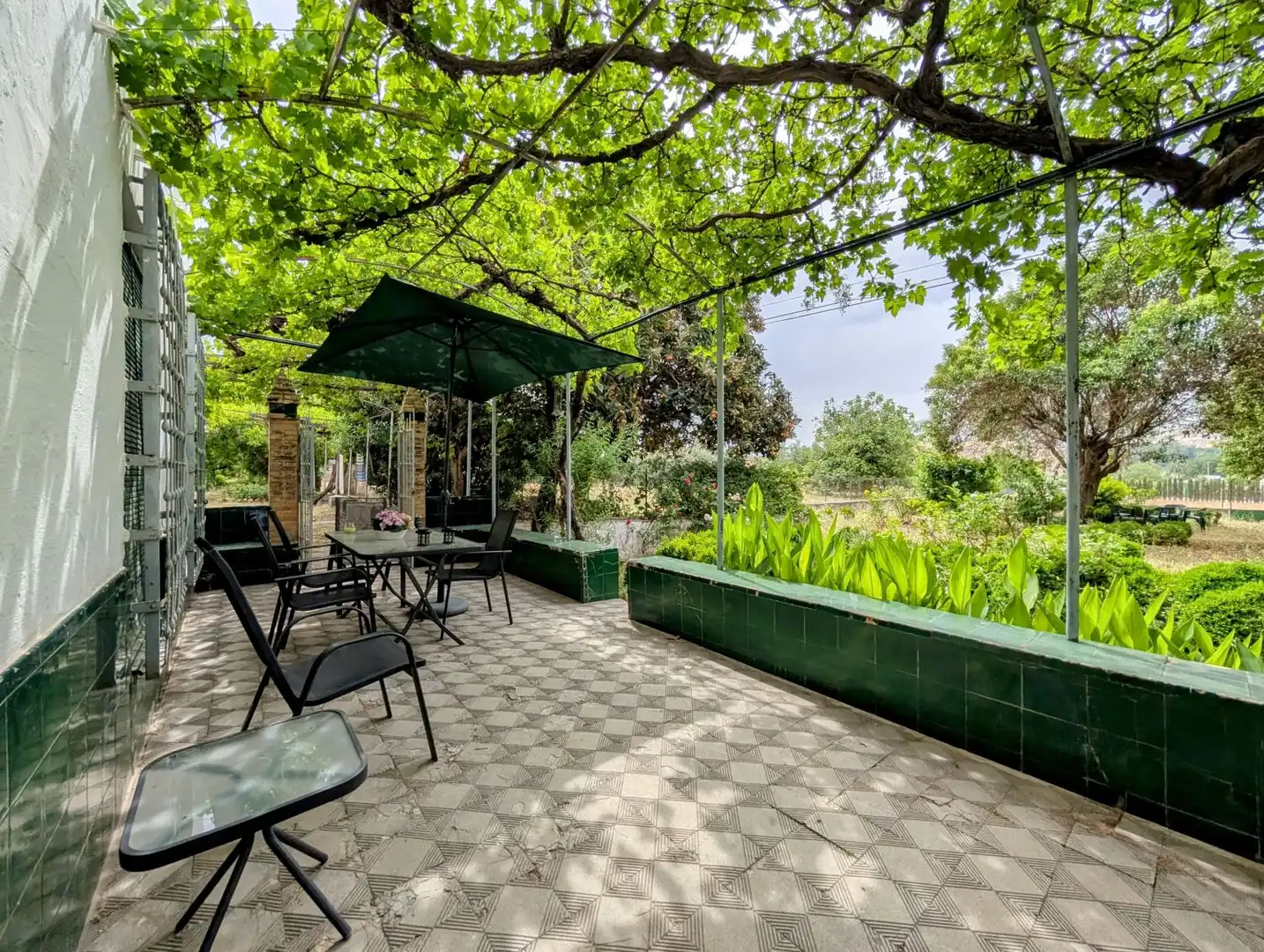 Terrassa de Casa o xalet en venda en Loja amb Aire condicionat, Calefacció i Jardí privat