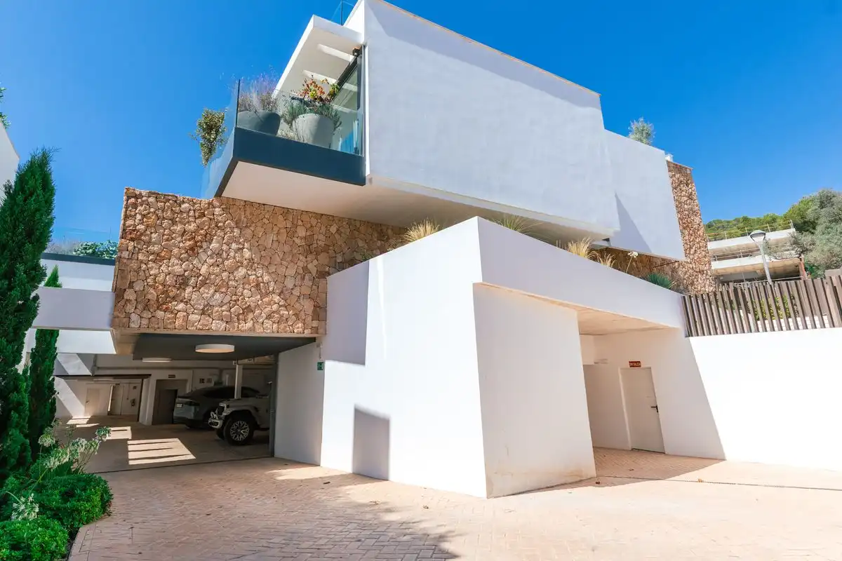 Casa aparellada amb terrassa en venda a Carrer de Ramon Muntaner, imagen 33