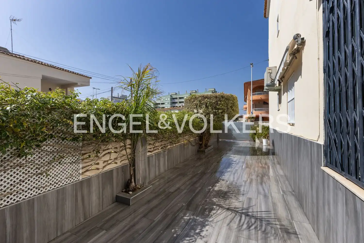 Terrassa de Pis en venda en Sueca amb Aire condicionat, Calefacció i Jardí privat
