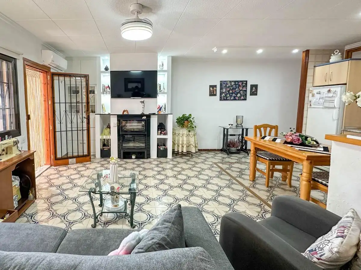 Casa o chalet de alquiler en Calle almoradi, Playa de los Náufragos