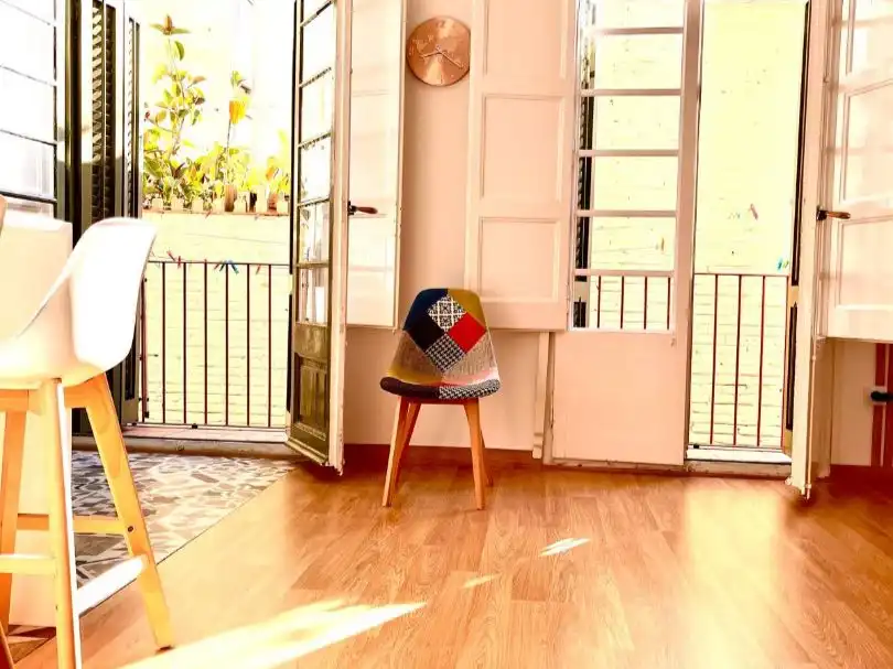 Flat with lift to rent in Carrer de Roger de Flor 230
