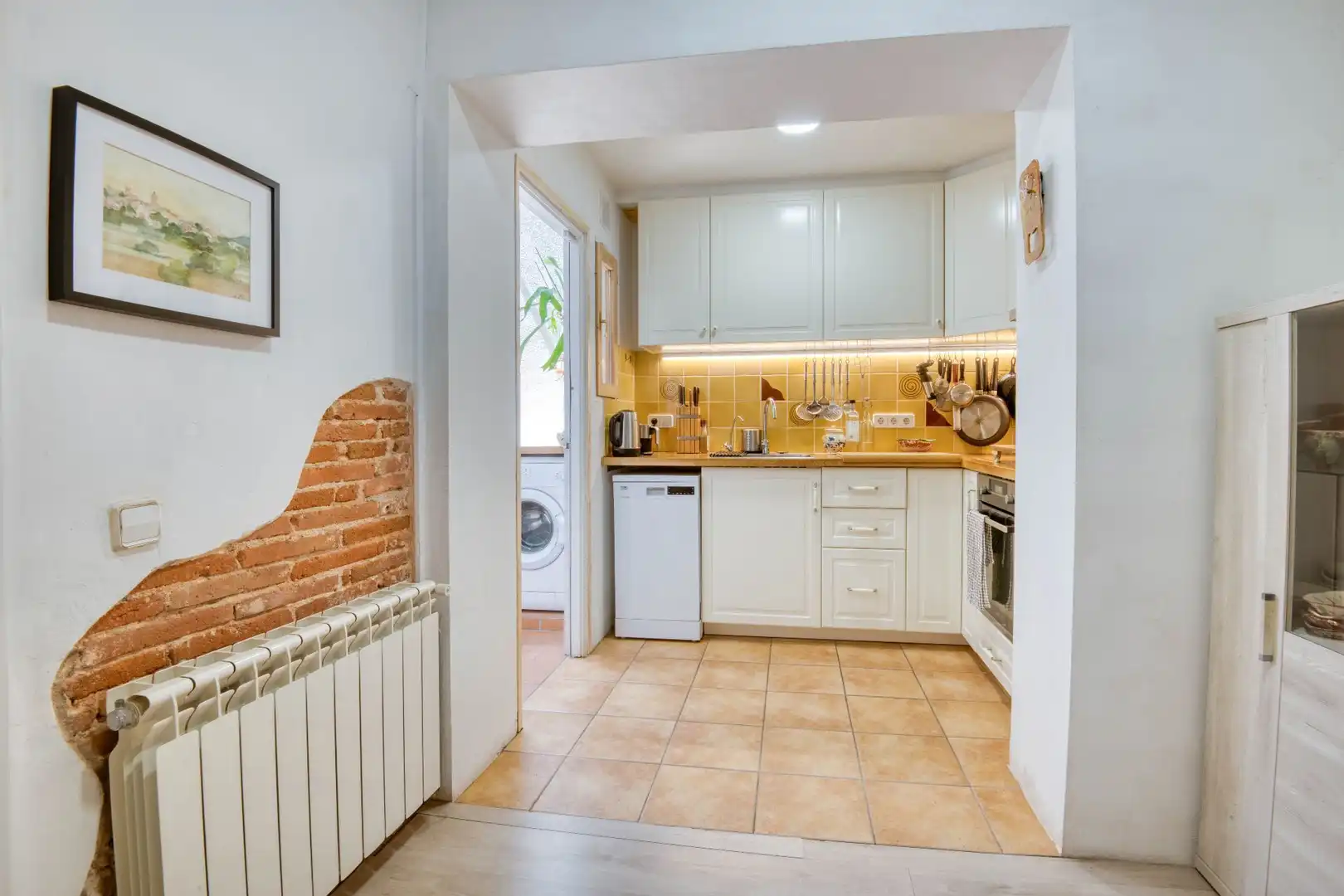 Küche von Einfamilien-Reihenhaus zum Verkauf in Sant Feliu de Guíxols mit Klimaanlage, Heizung und Terrasse