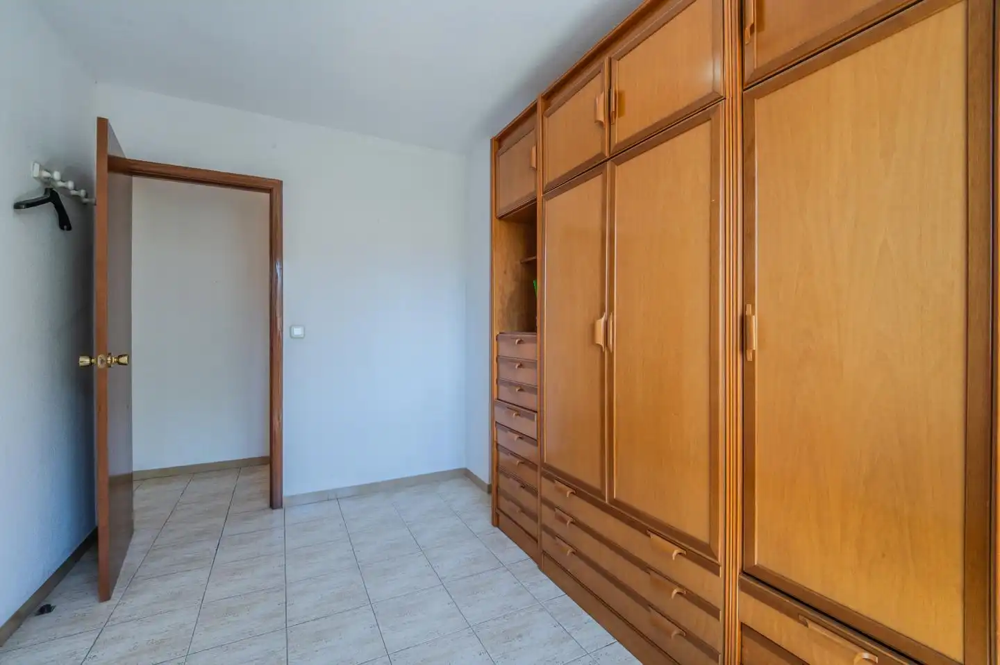 Habitación de Piso en venta en Alcorcón con Calefacción