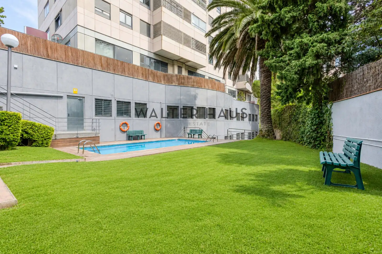 Außenansicht von Dachboden zum Verkauf in Barcelona mit Klimaanlage, Heizung und Parkett
