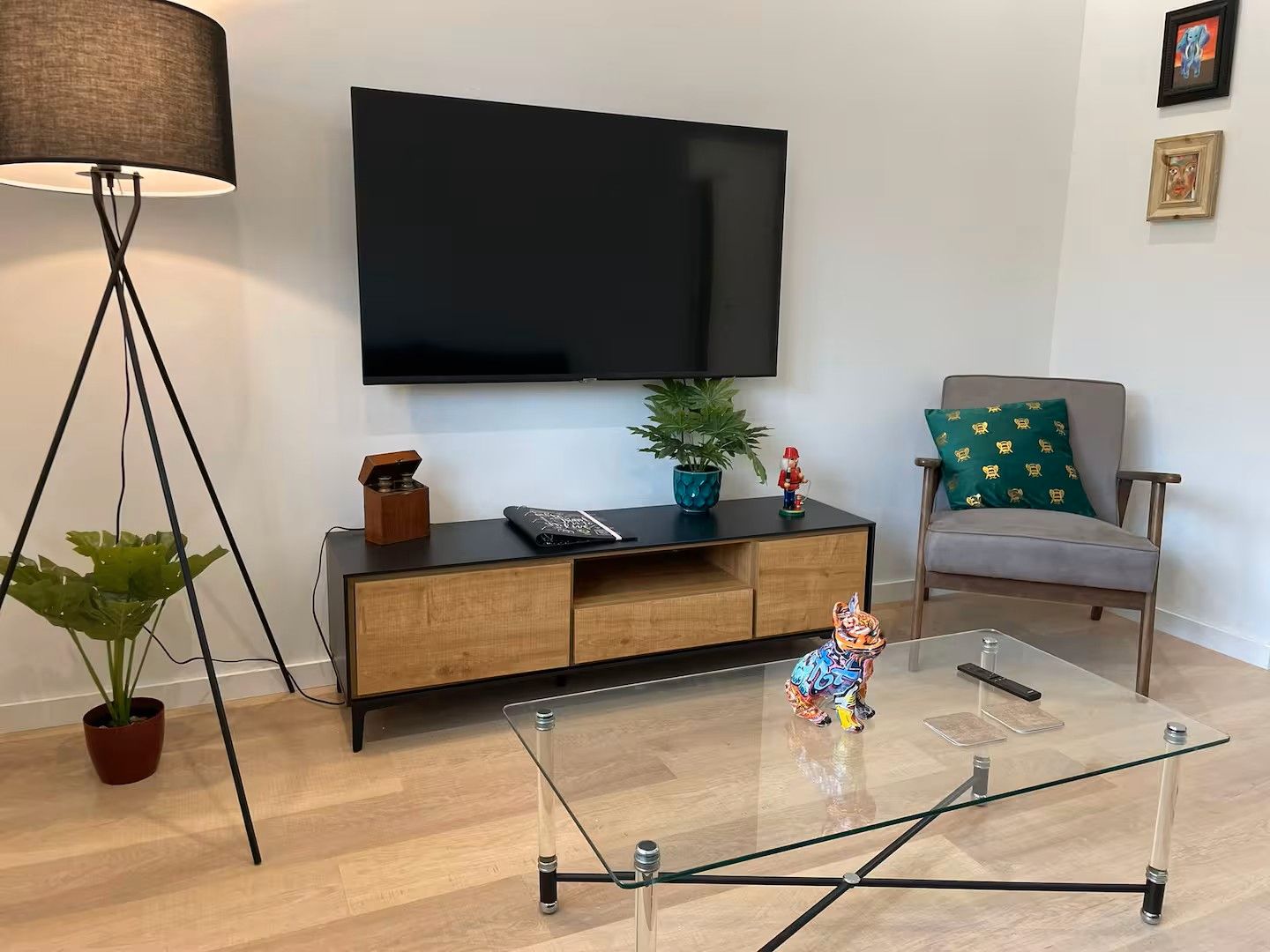 Living room of Flat to rent in  Valencia Capital  with Air Conditioner, Heating and Furnished