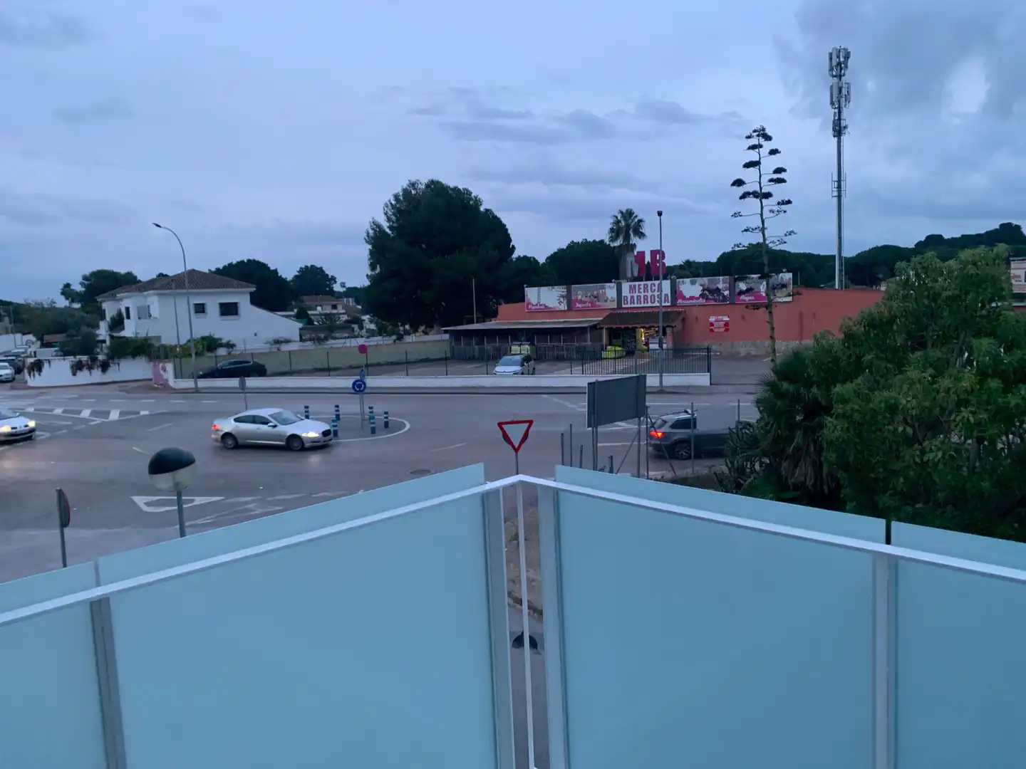 Vista exterior de Piso en venta en Chiclana de la Frontera con Terraza