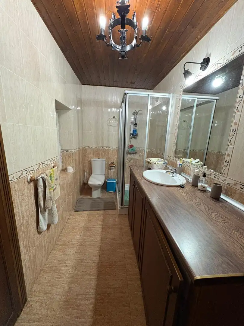 Baño de Casa o chalet en venta en Valle de Mena con Jardín privado, Terraza y Balcón