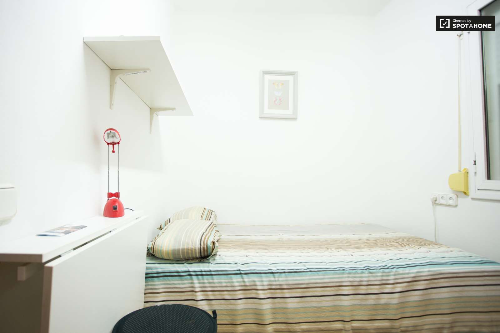 Flat to share in La Sagrera