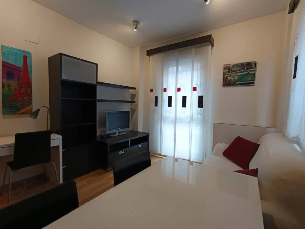 Habitación de Apartamento de alquiler en Toledo con Aire acondicionado, Calefacción y Trastero
