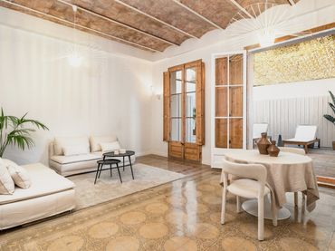 Wohnung mit Balkon zum Verkauf in Carrer de Casanova