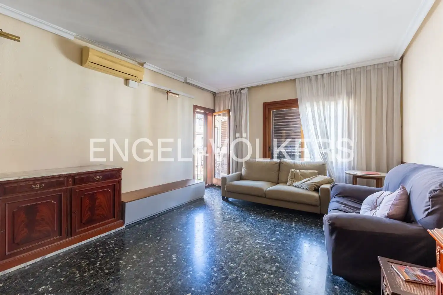 Sala de estar de Piso en venta en Valencia con Calefacción y Balcón