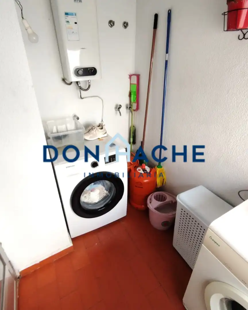Kitchen of Flat for sale in Mérida  with Air Conditioner and Furnished