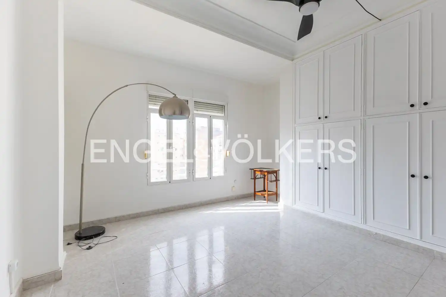 Wohnzimmer von Wohnung zur Miete in Valencia mit Klimaanlage, Heizung und Parkett