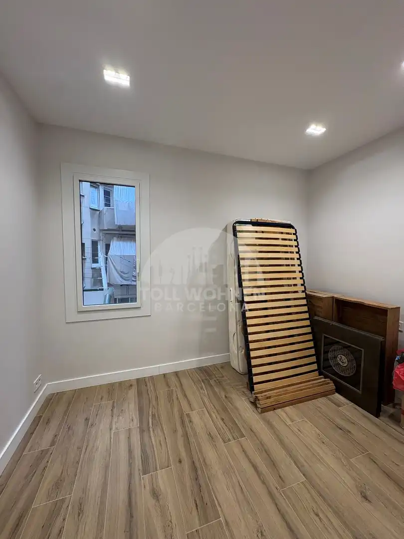 Schlafzimmer von Wohnung zum Verkauf in Barcelona mit Klimaanlage, Heizung und Möbliert