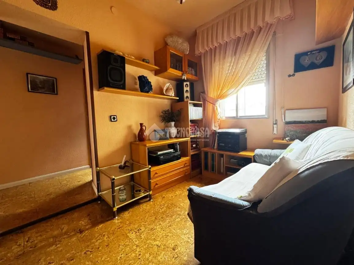 Habitación de Casa adosada en venta en Pedrezuela con Aire acondicionado, Calefacción y Jardín privado