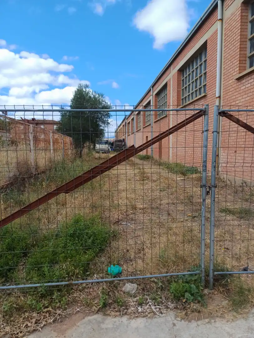 Nave industrial de alquiler en Calahorra