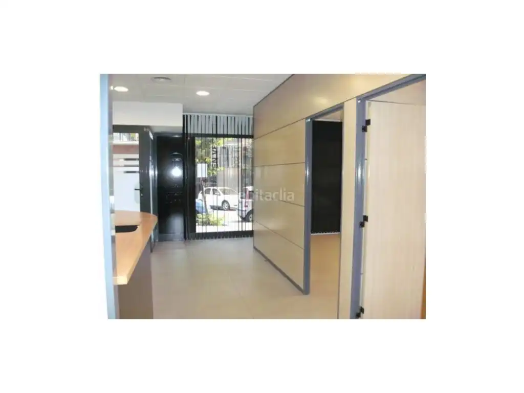 Commercial properties for sale in Rubí  with Air Conditioner