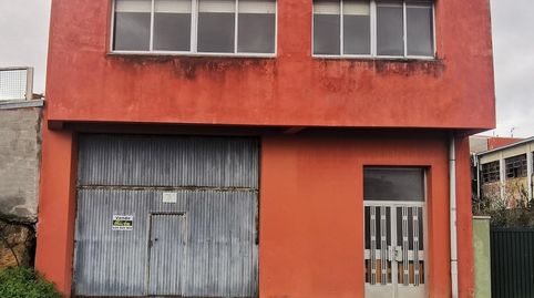 Edificio en el centro de Carballo